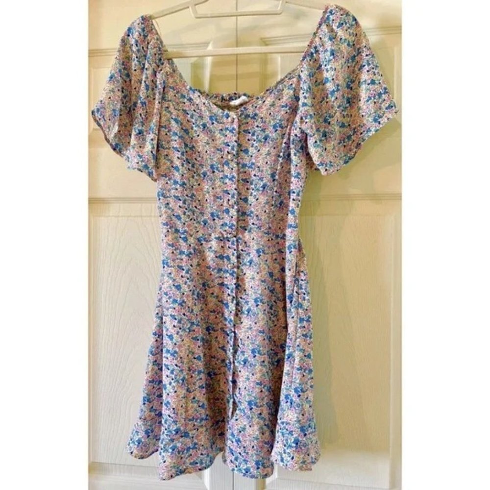 Pastel Ditsy Floral Mini Dress With Flutter Sleeves and Flutter Skirt Hem